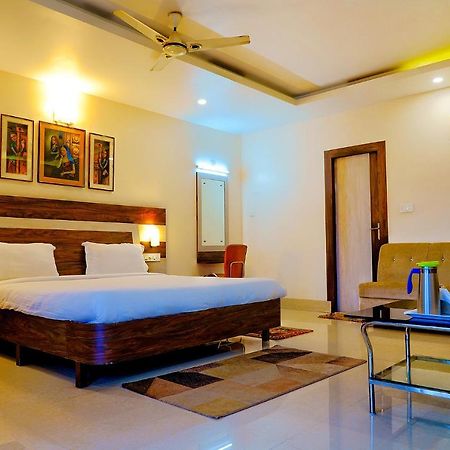 Fabhotel Kanchan Plaza Bhubaneswar Buitenkant foto