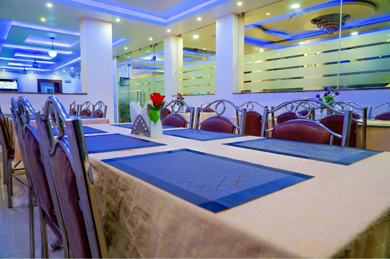 Fabhotel Kanchan Plaza Bhubaneswar Buitenkant foto
