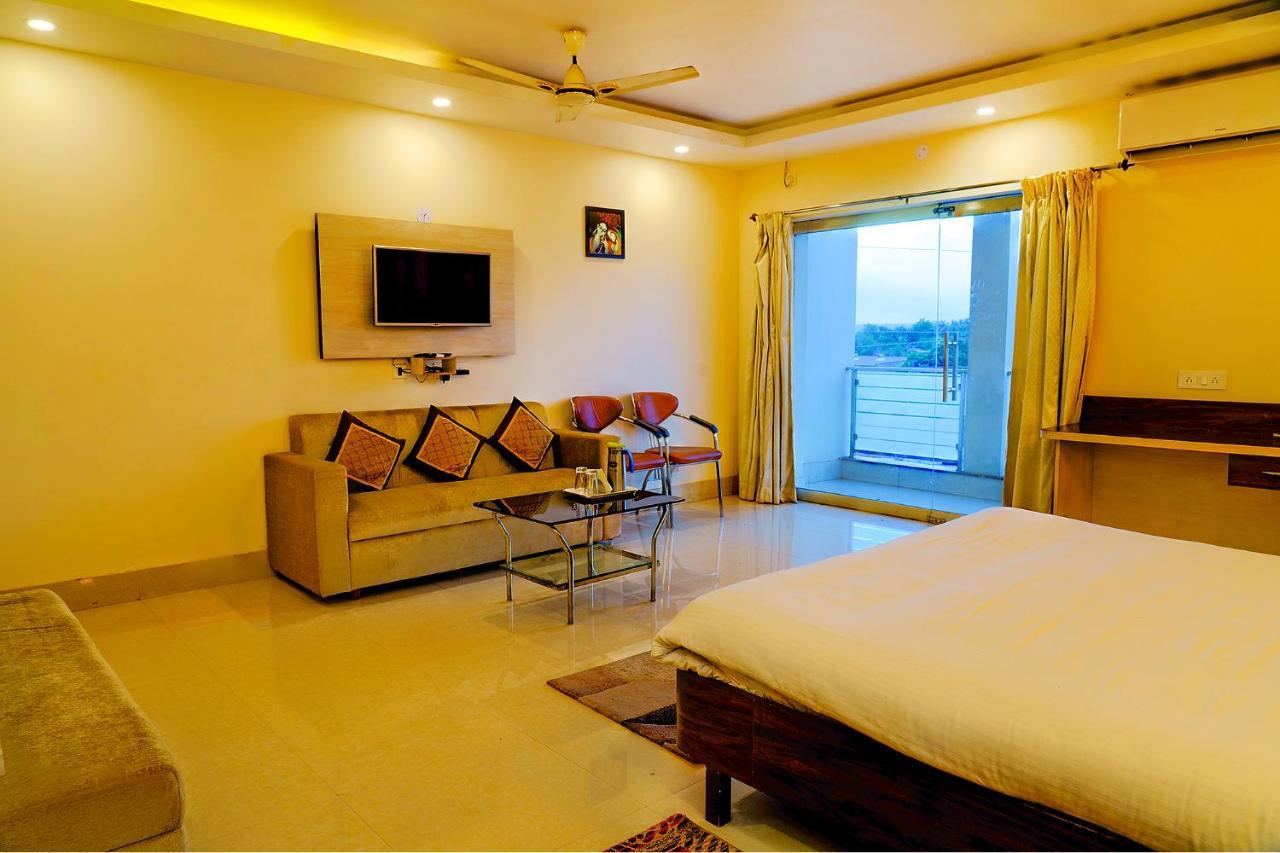 Fabhotel Kanchan Plaza Bhubaneswar Buitenkant foto