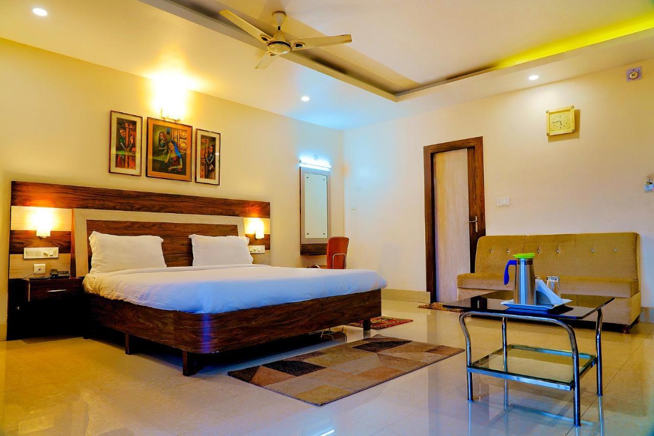 Fabhotel Kanchan Plaza Bhubaneswar Buitenkant foto